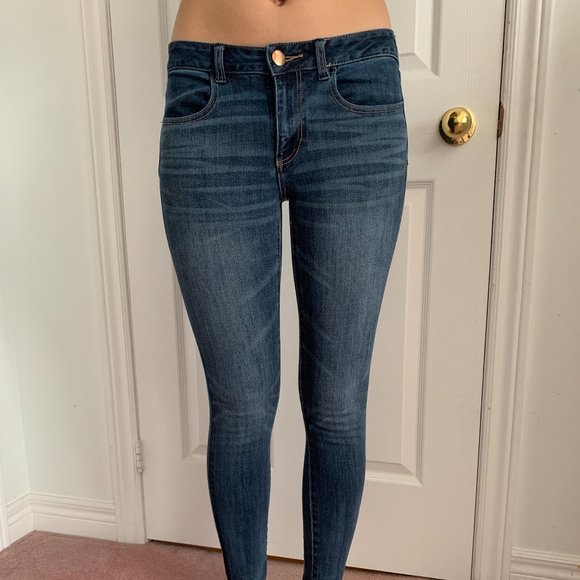 AE NE(X)T LEVEL JEGGING American Eagle Jeans Sz 4 - Picture 1 of 9